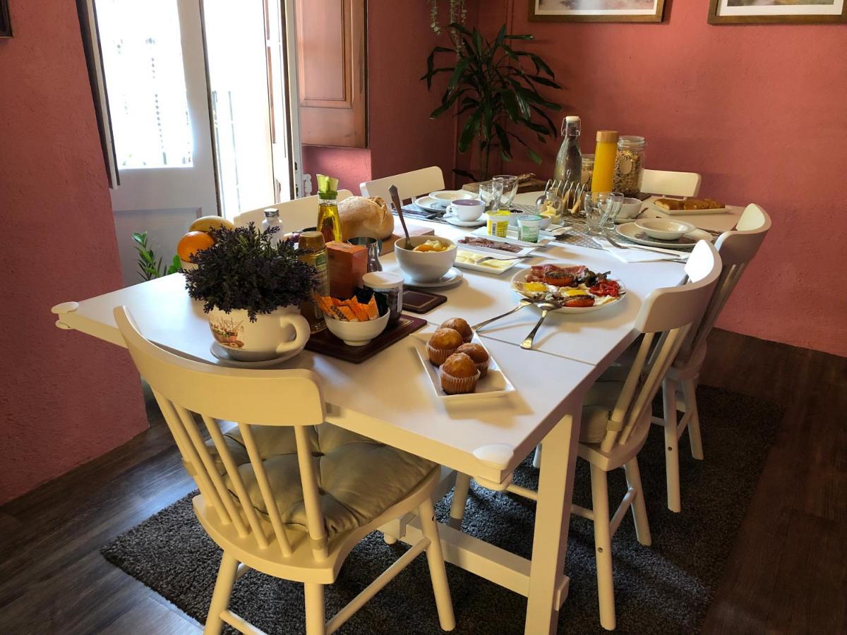 Sant Juliá de Vilatorta Escloper B&B المظهر الخارجي الصورة