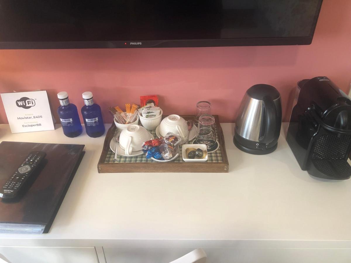 Sant Juliá de Vilatorta Escloper B&B المظهر الخارجي الصورة