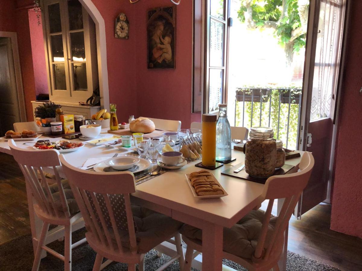 Sant Juliá de Vilatorta Escloper B&B المظهر الخارجي الصورة